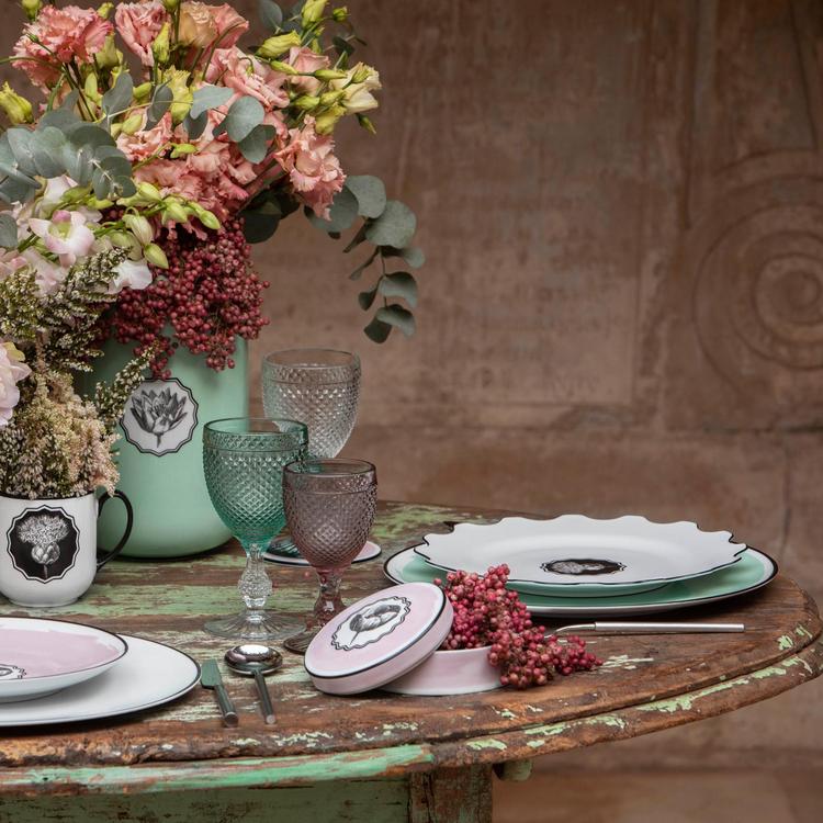 Vista Alegre, Christian Lacroix - Herbariae Charger Plate | Zola