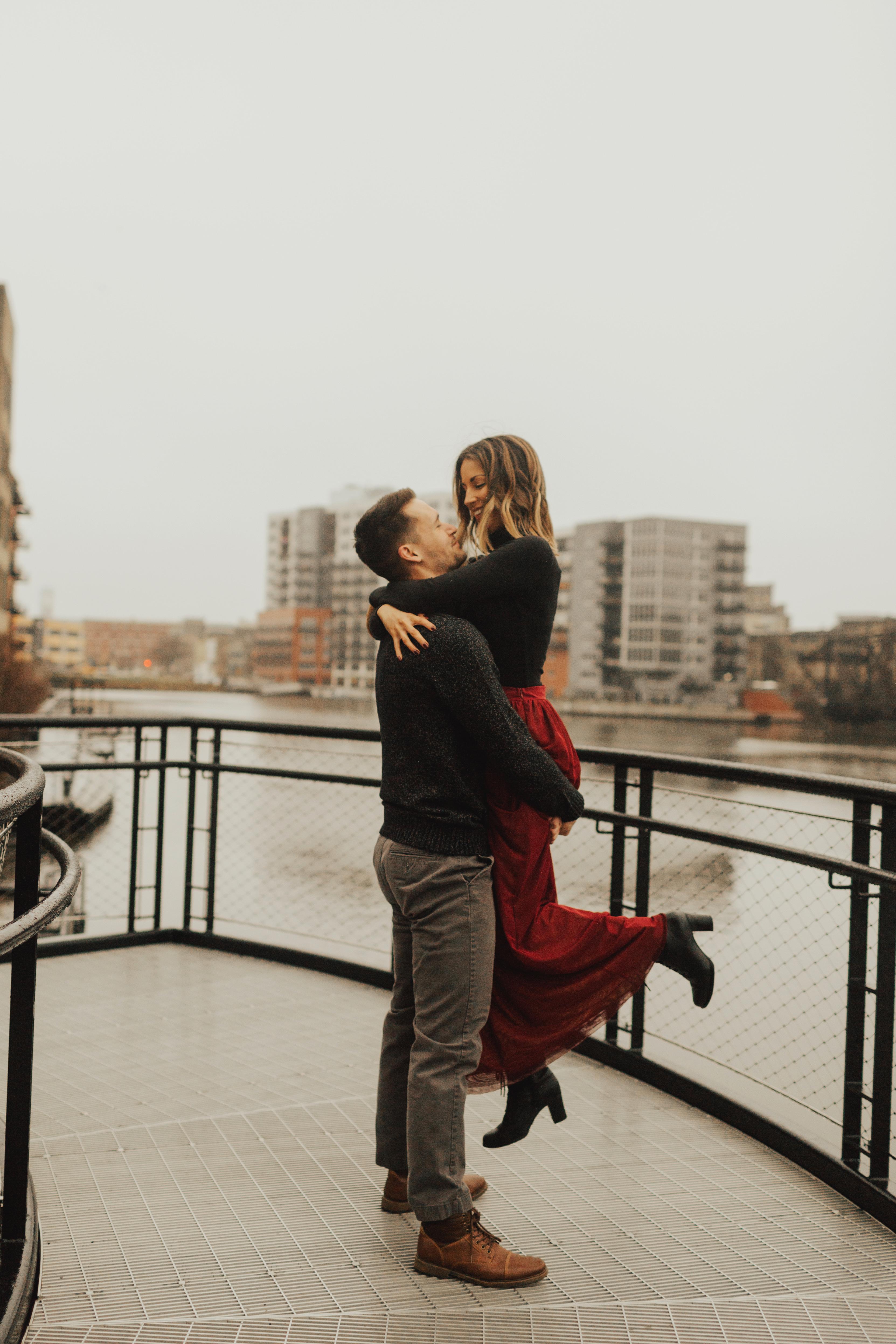 The Wedding Website of Hilary Teachout and Evan Metzger