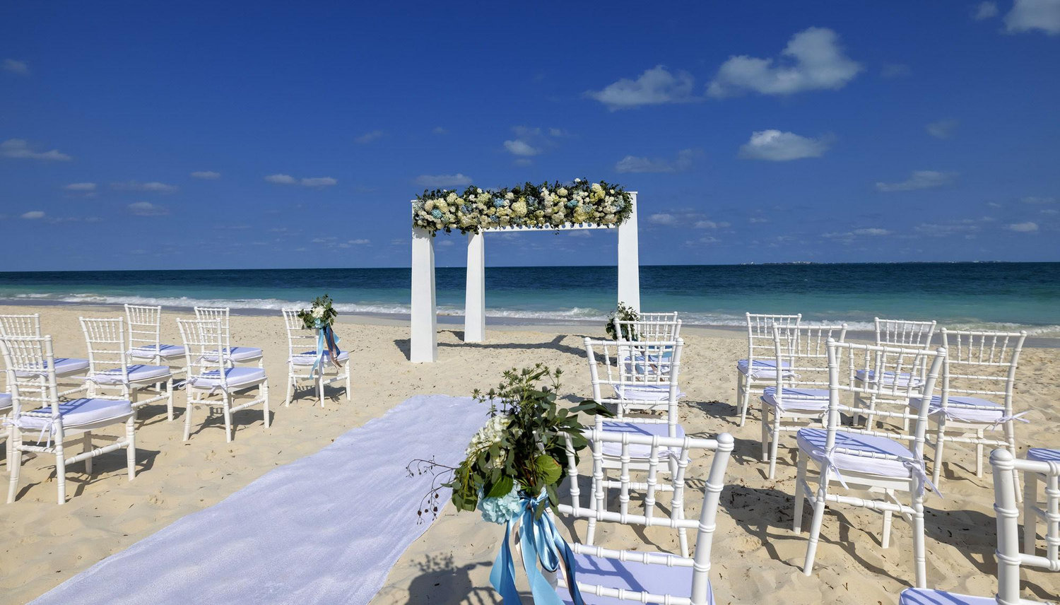 The Wedding Website of Jesika McDaniel and Dwayne Ghee Jr