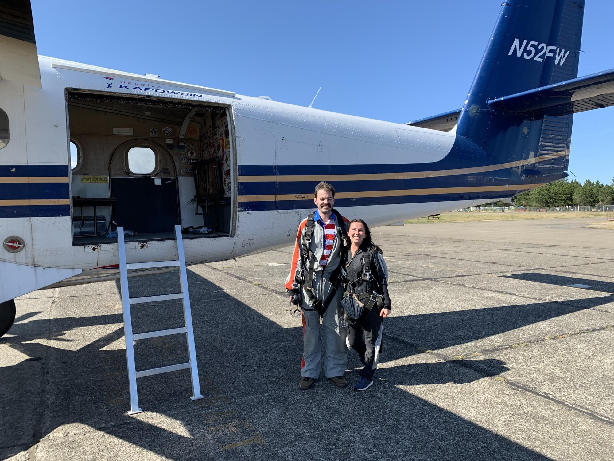 Taylor takes Tiff skydiving