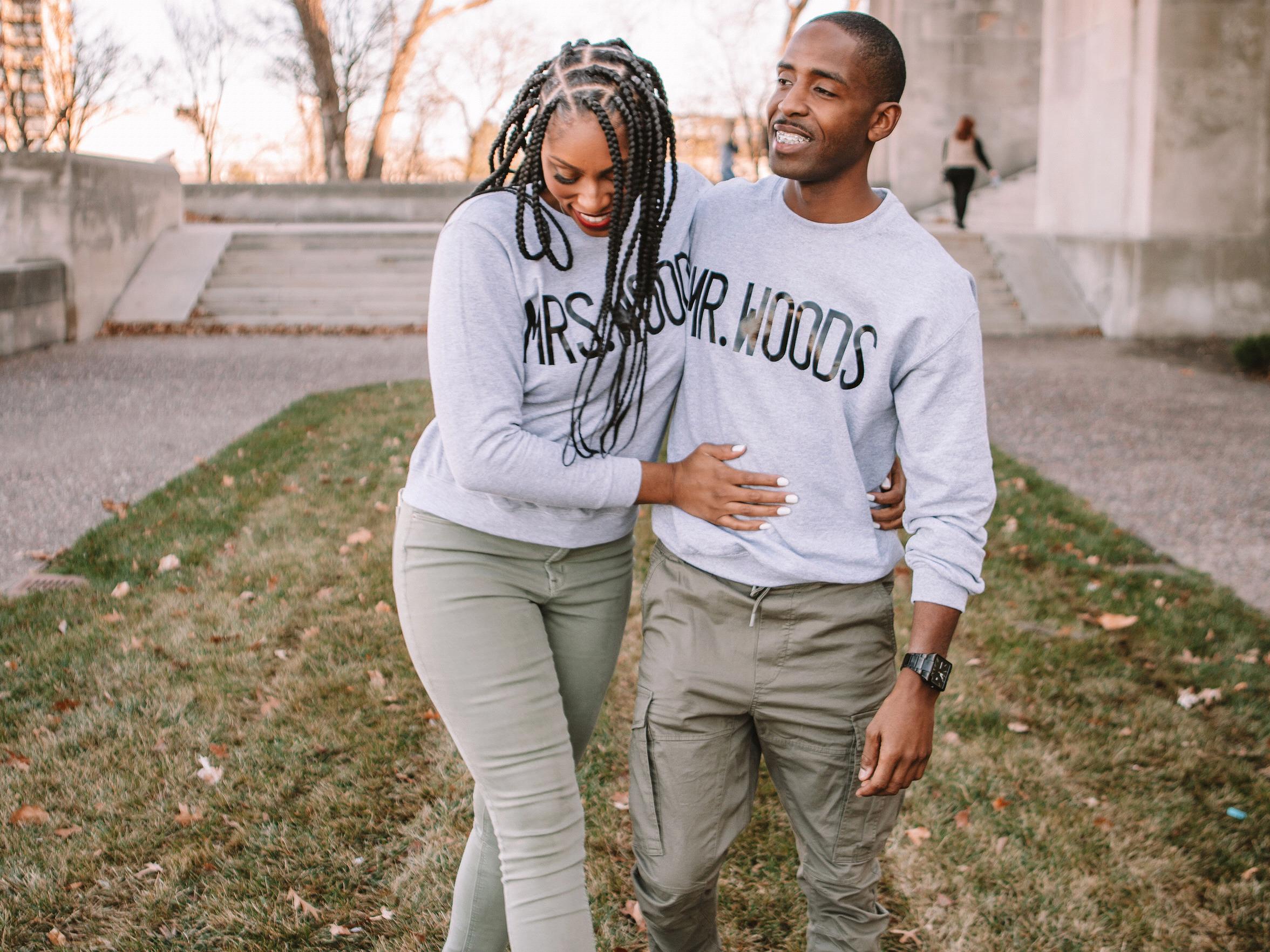 The Wedding Website of Anjelica Hollman and Frank Woods