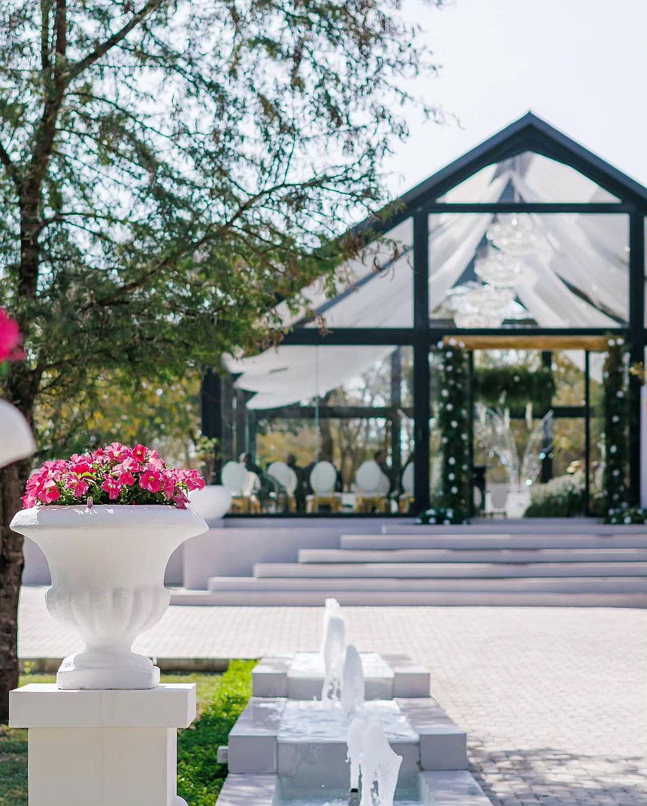 The Wedding Website of DeAndre Alexander and Chosani Mbewe