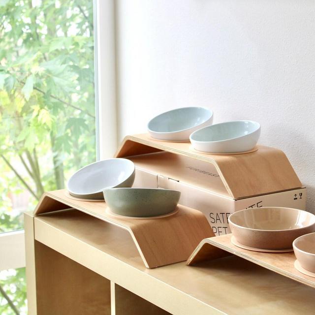 Furibeast “Satellite Bowls” Molded Wood Frame with Ceramic Bowls Cat and Small Dog Pet Feeder