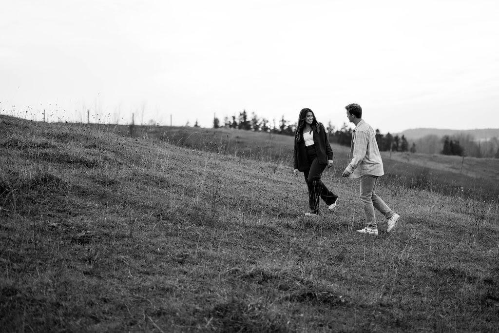 The Wedding Website of Morgan Armstrong and Jonathon Frook