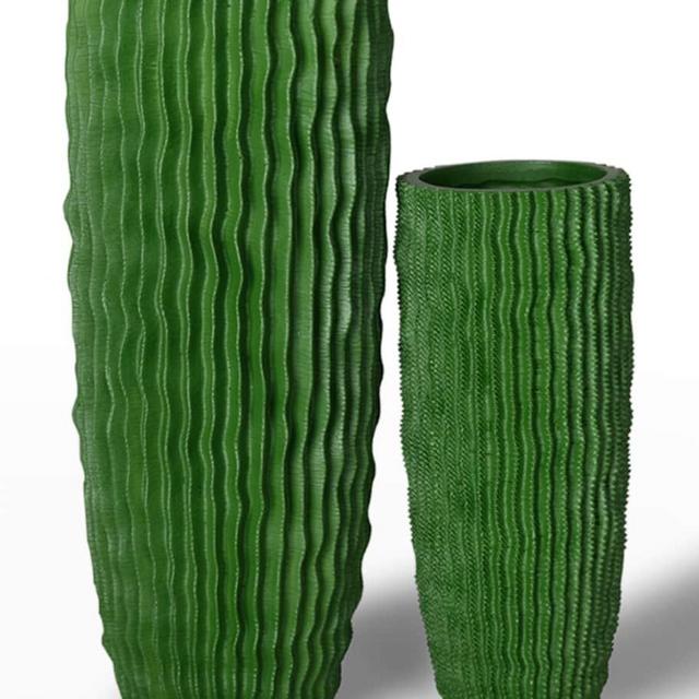 Lily Juliet Medium Cactus Vase, Green