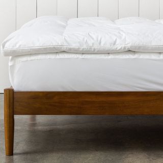 Down Alternative Mattress Topper