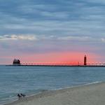 Surf Grand Haven - Live Cam