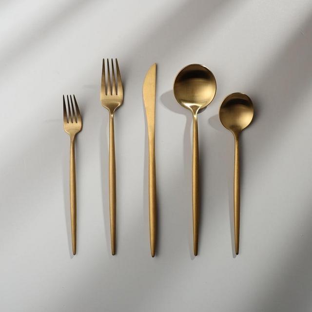 Minimalist Flatware