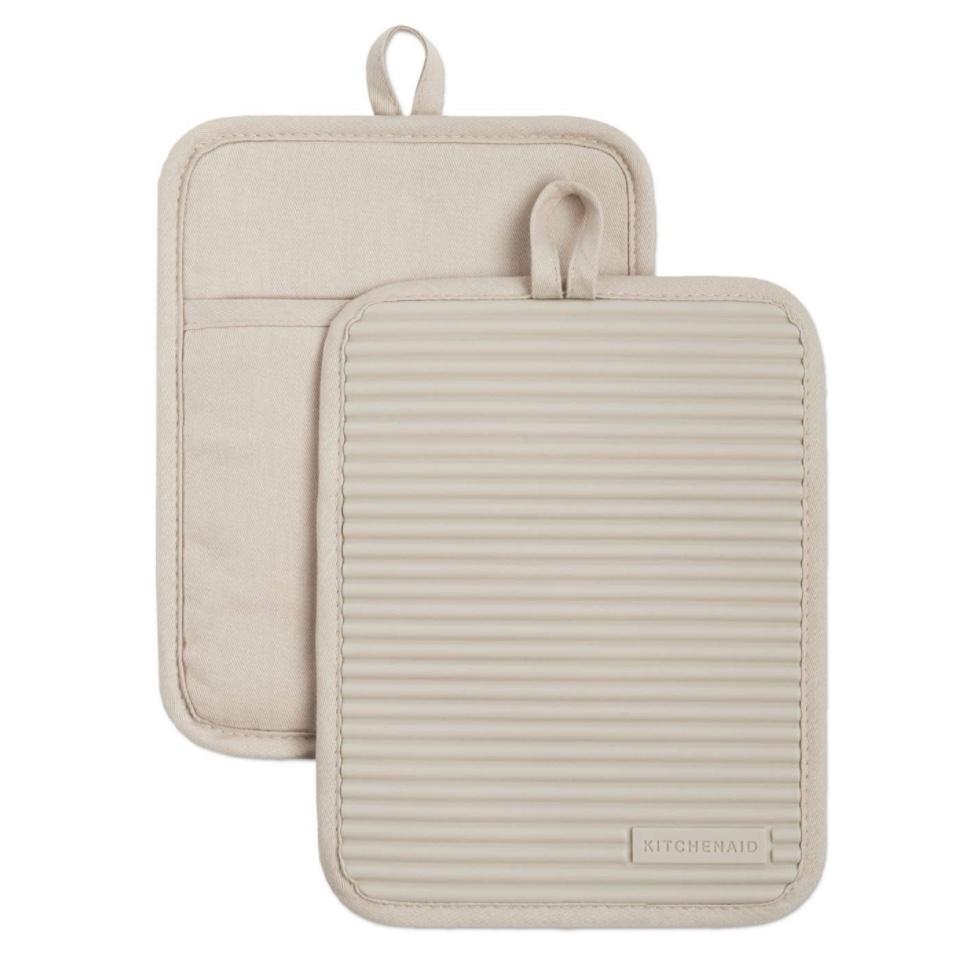 KitchenAid Ribbed Silicone Pot Holders, Milkshake Tan