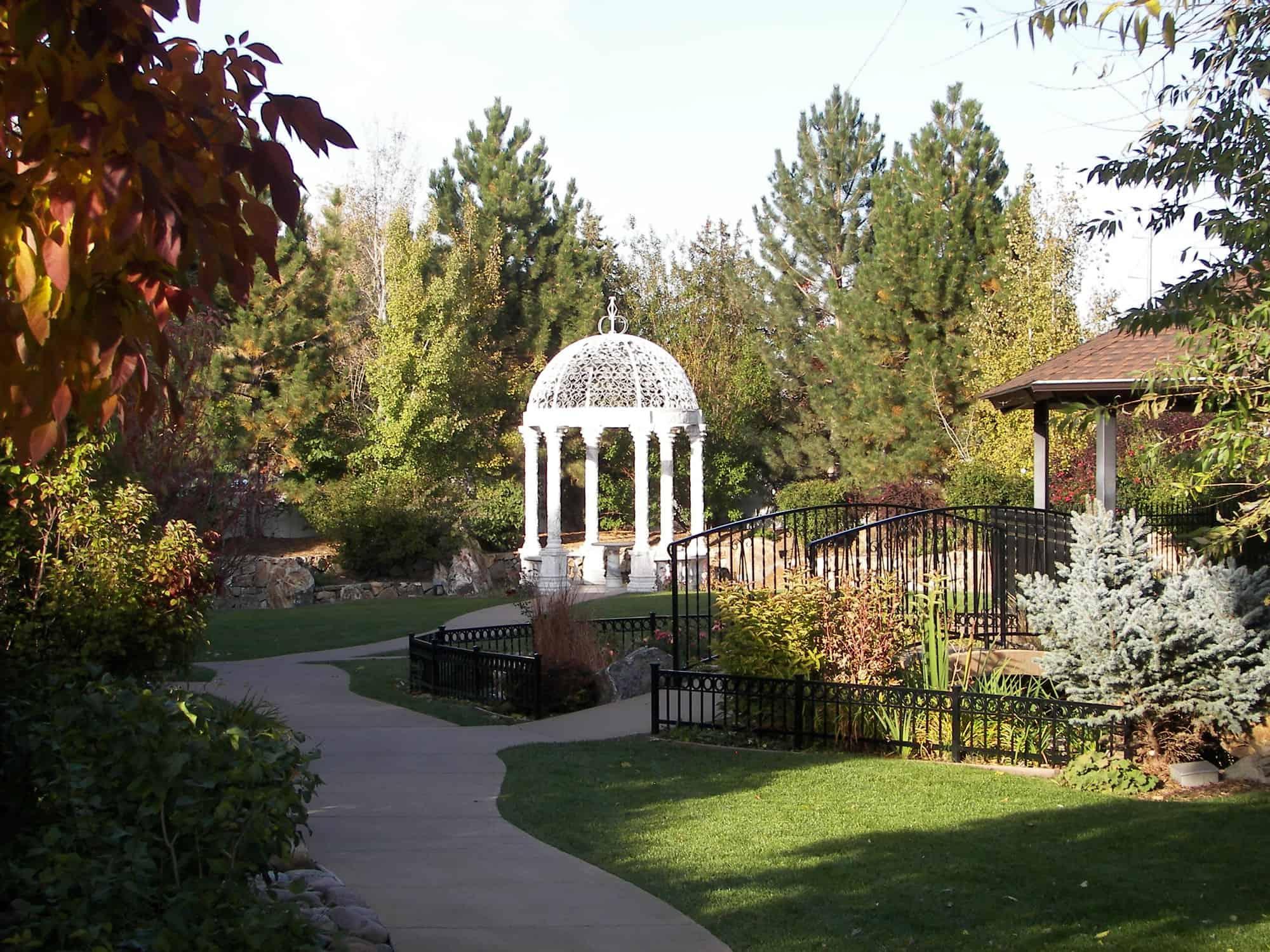 The Wedding Website of Arron  Jackson  and Melissa  Martinez 
