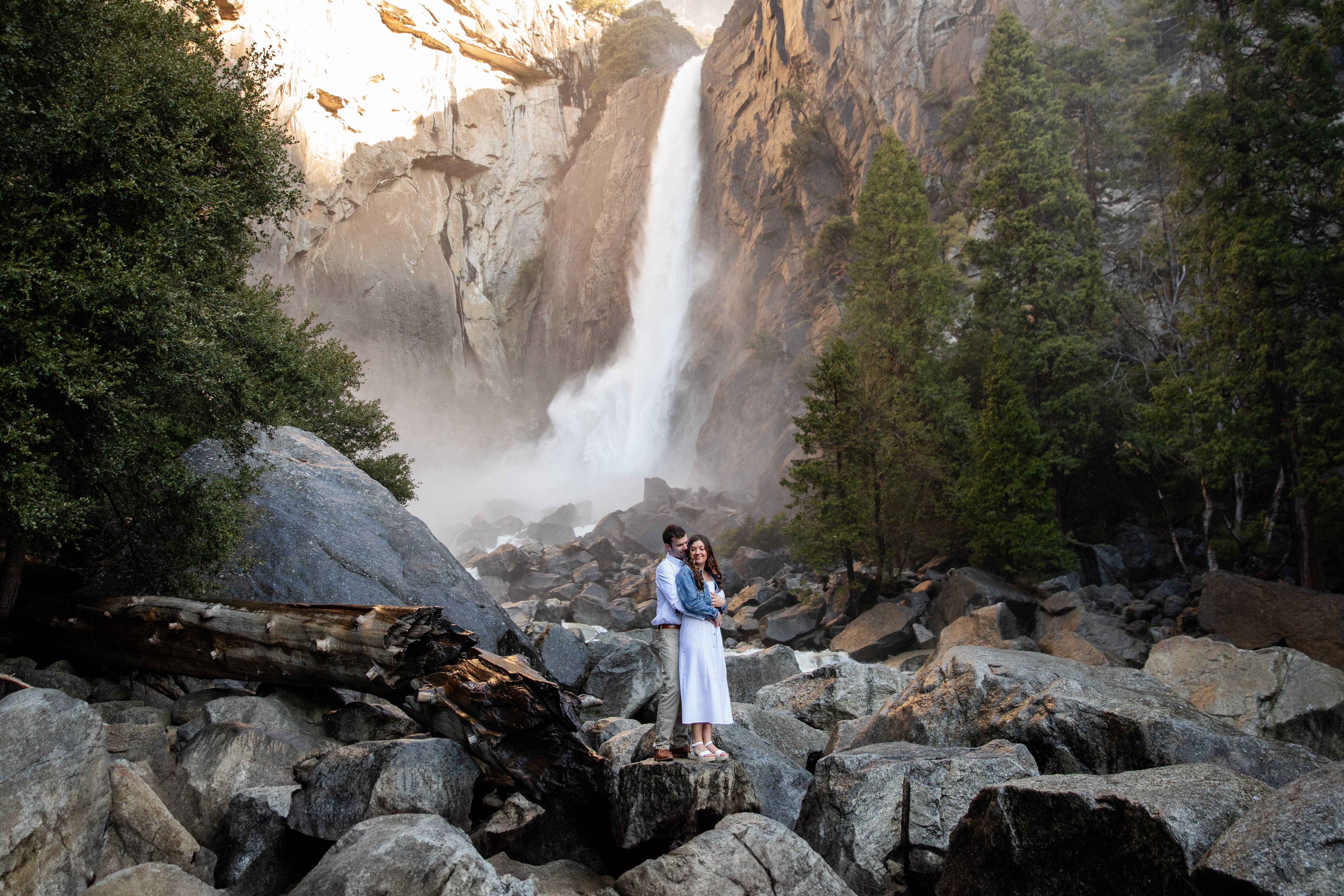 The Wedding Website of Dan Igoe and Becky Fuchs