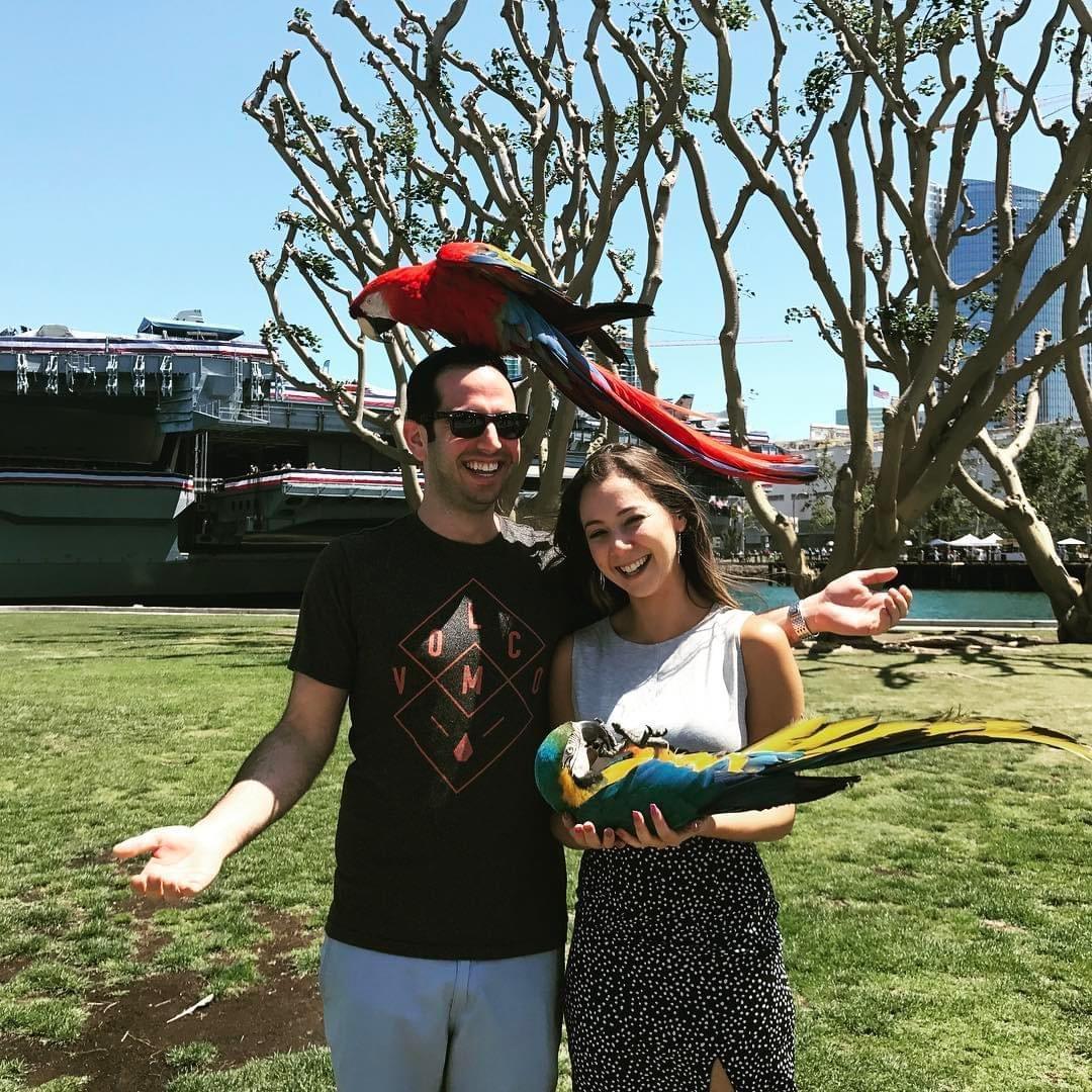 Parrots love us - San Diego
