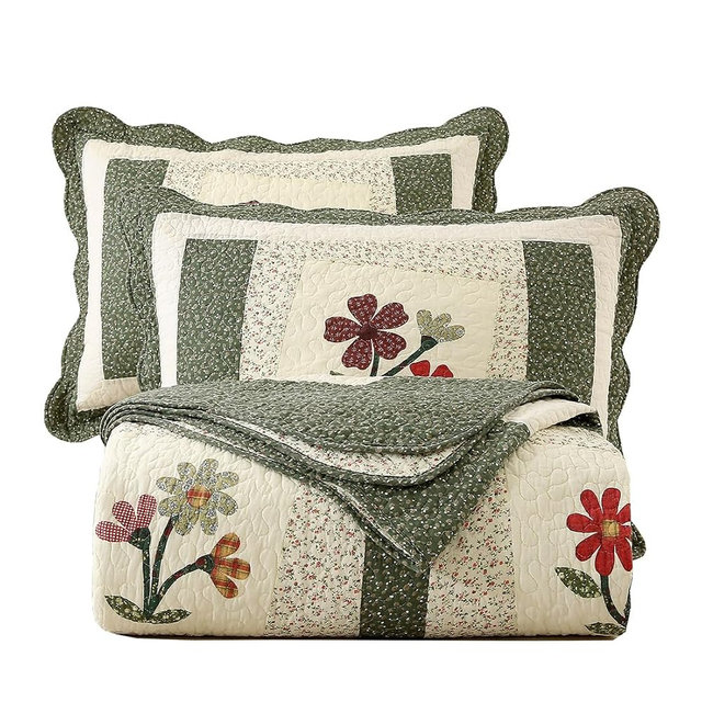 vctops Farmhouse Green 2 Piece Embroidered Floral Quilted Bedspread Quilt Set 100% Cotton Reversible Patchwork Coverlet Set 1 Quilt and 1 Pillow Sham (Green,Twin)