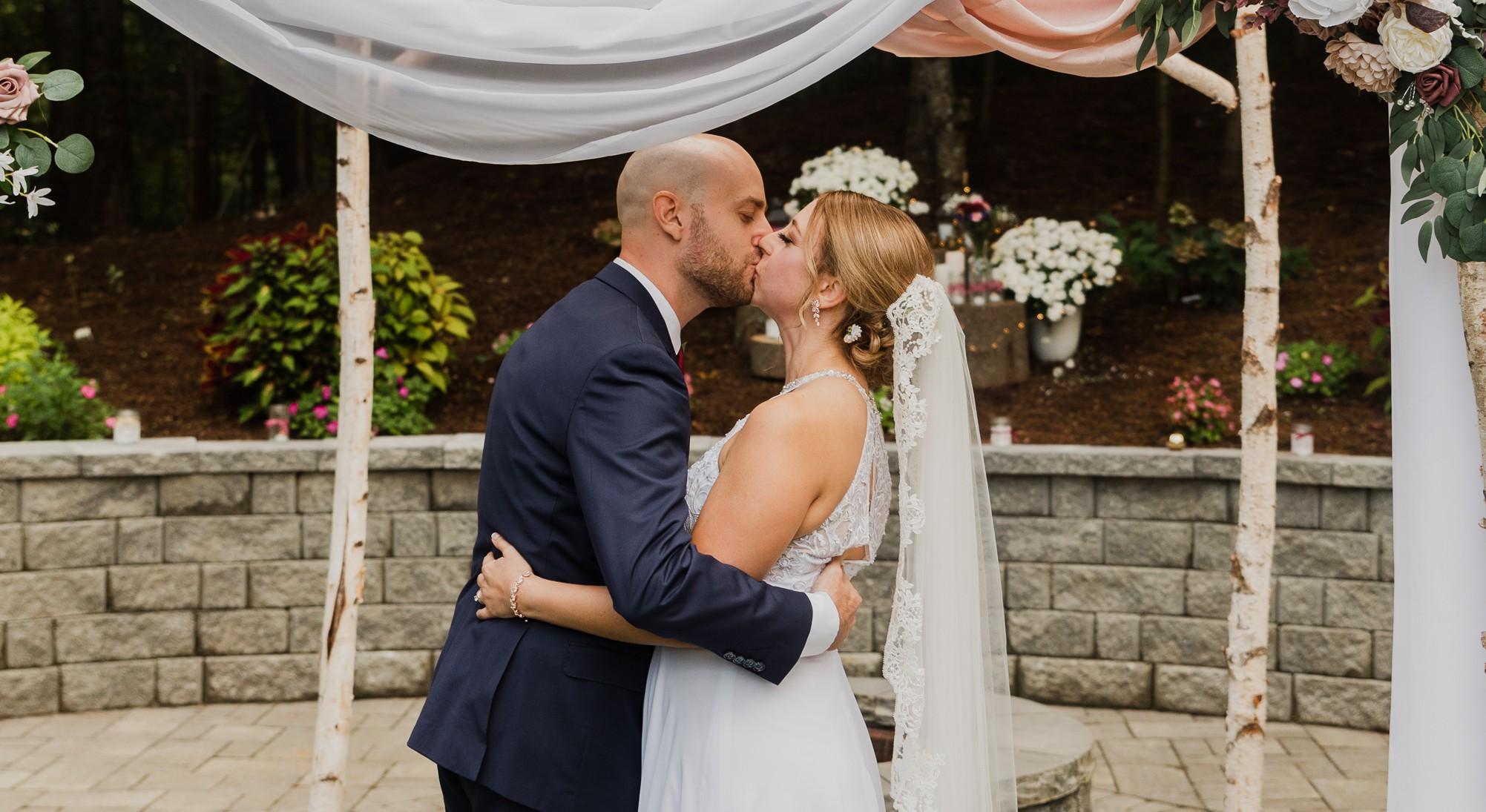 The Wedding Website of Jenna Adelsberger and Evan Resnick