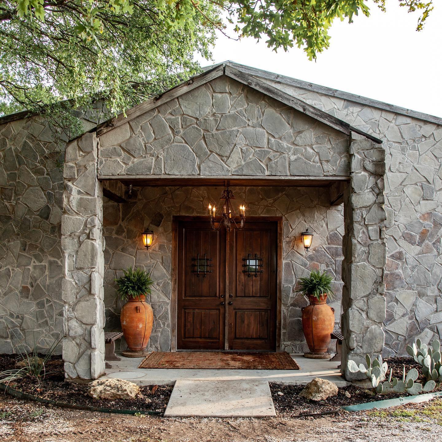 The Wedding Website of Tye Shirley and Michael Kessler