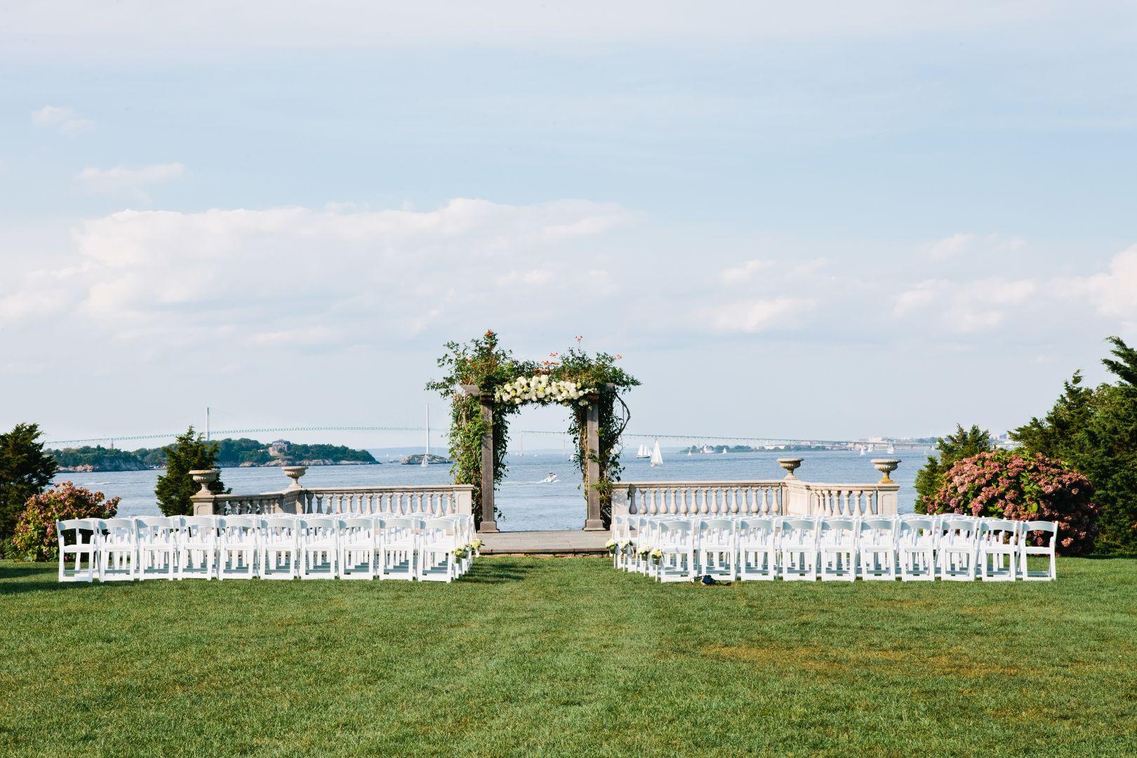 The Wedding Website of Juliane Jessop and Christopher Boudreau