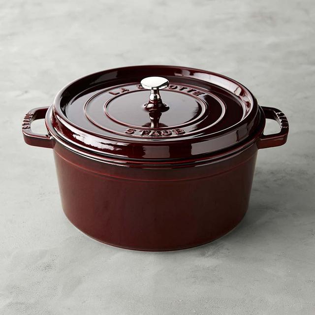 Staub Round Oven, 7-Qt., Grenadine