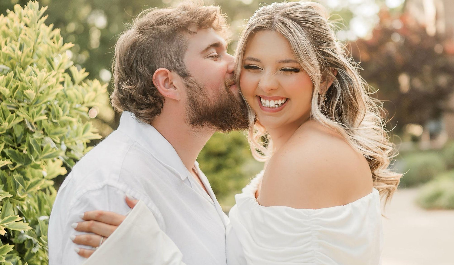 The Wedding Website of Nicole Bossemeyer and Nathan Reichow