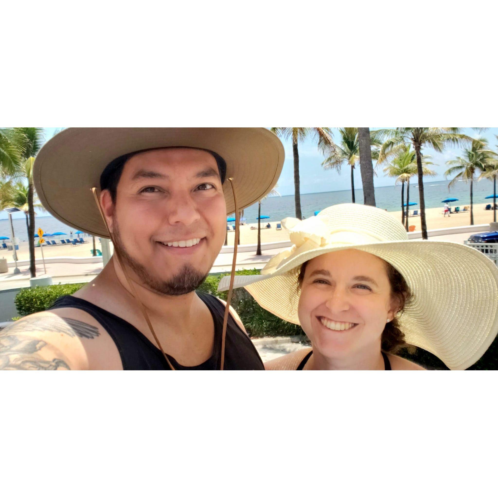 Our beach trip to Miami. We managed to squeeze in a mini-vacation while there for Faye and Eric's wedding! -One other thing: Christina had her first jellyfish sting and discovered the power of vinegar to soothe the pain.