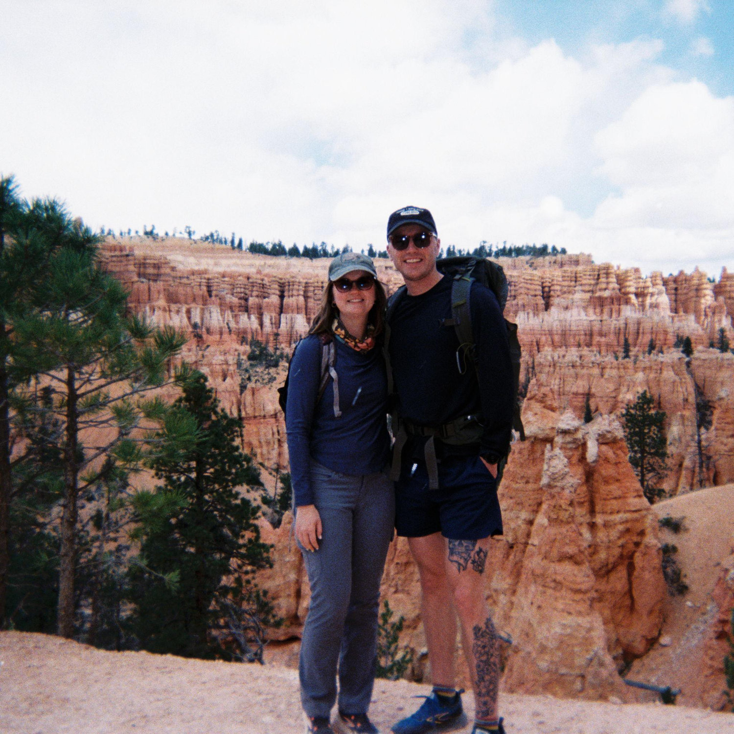 Hiking through Bryce Canyon