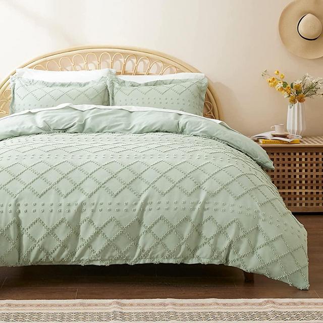 Bedsure Duvet Cover Queen Size - Queen Duvet Cover Set, Boho Bedding Queen for All Seasons, 3 Pieces Embroidery Shabby Chic Home Bedding Duvet Covers (Sage Green, Queen, 90"x90")