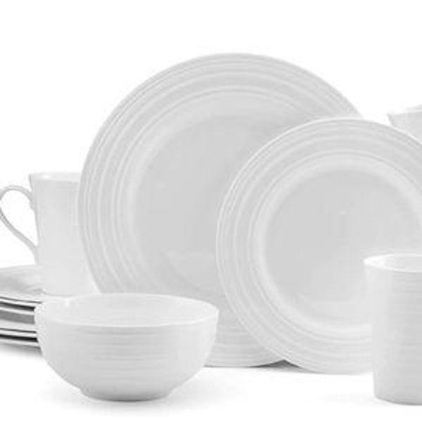 Mikasa Ciara 16-Piece Dinnerware Set, Service for 4