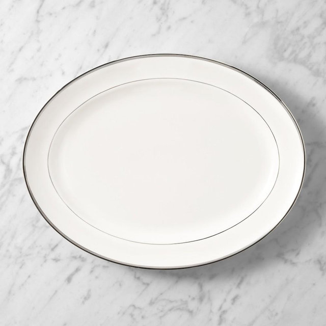 Pickard Signature Oval Platter, Platinum, No Monogram