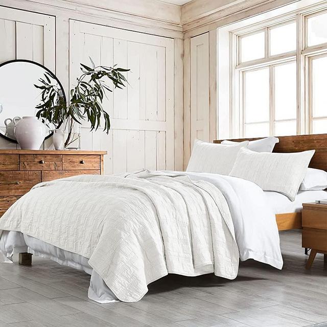 100% Cotton Quilt Set Queen Size, White Pre-Washed 3-Piece Bedspread Coverlet Set, Cozy Lightweight Stitching Decorative Bedding Cover with 2 Shams in Geometric Pattern Rustic Style for All Season