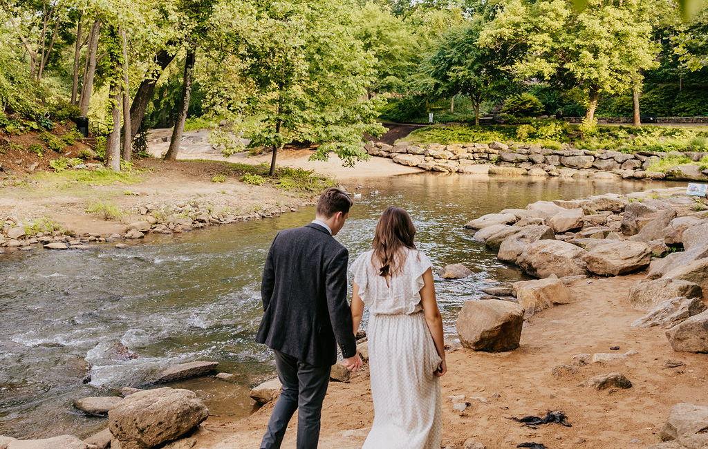 The Wedding Website of Eleanor Mullis and Evan Gardner