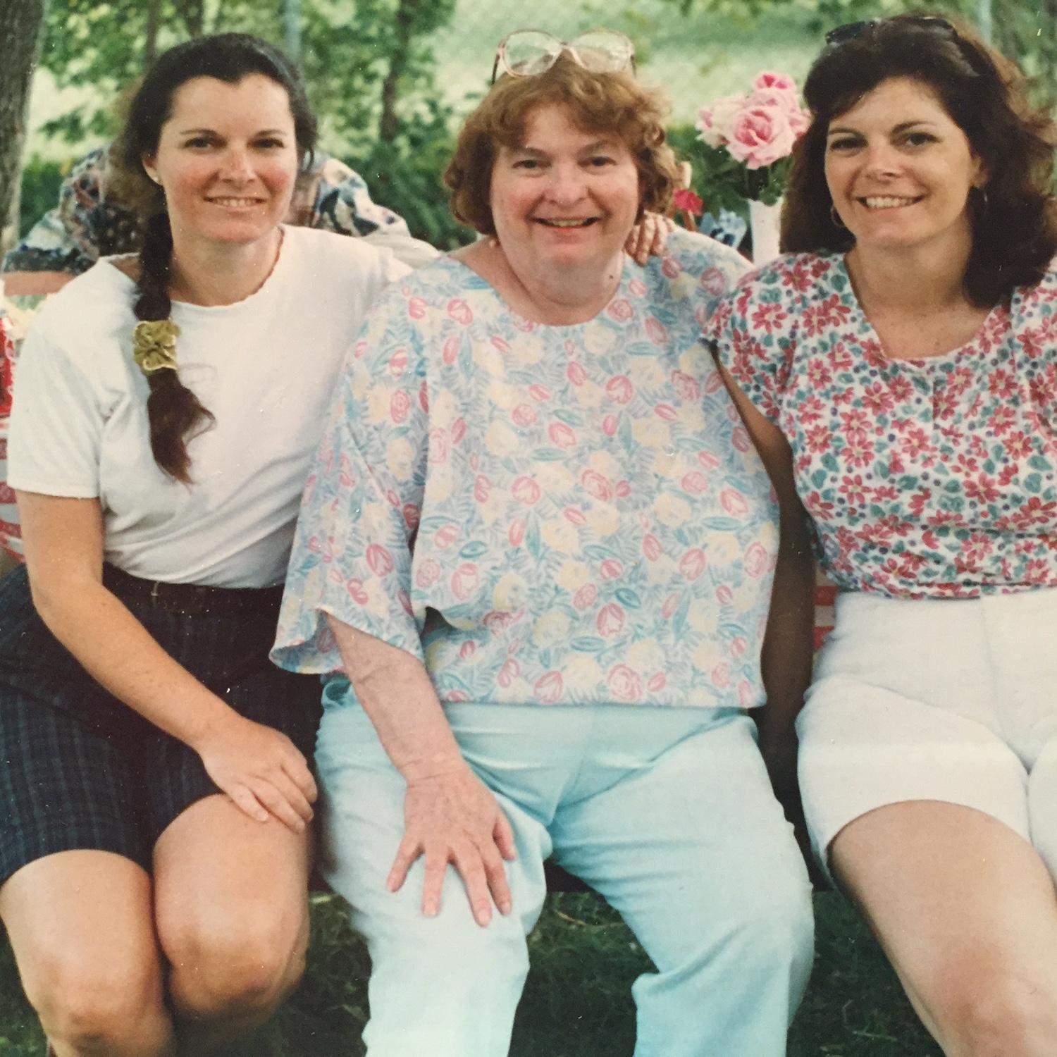 Ellis girls, Susan, Margaret and Kathy. Peabody, MA - Summer 1990