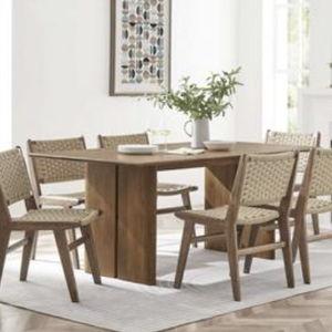 Amistad Dining Table