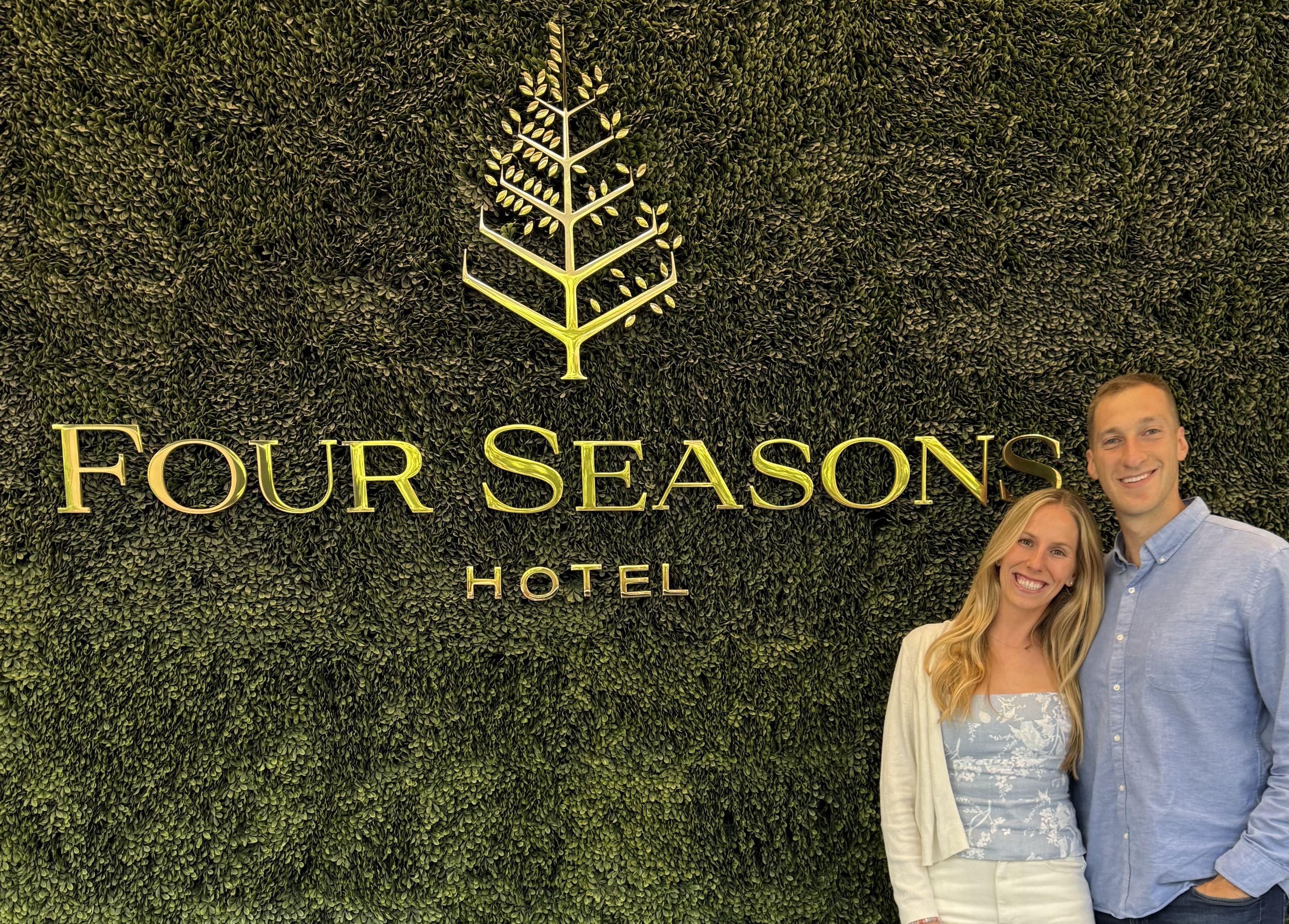 The Wedding Website of Julia Aronson and Ari Perlmutter