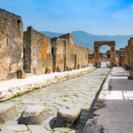 Know before you go - Pompeii (Video)