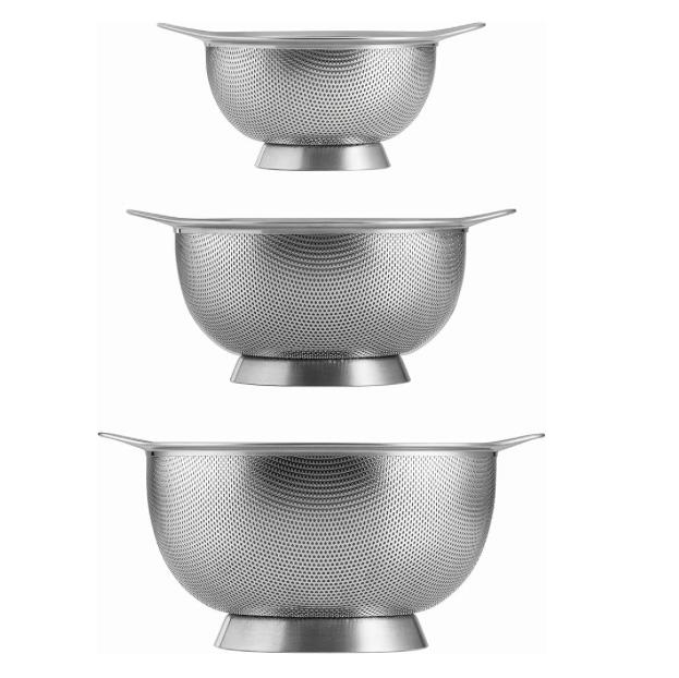 Tramontina 3-Pack Stainless Steel Colander Set for Kitchen, 1.25 Qt, 2.5 Qt & 4.5 Qt Food Strainers for Salads, Fruits, and more