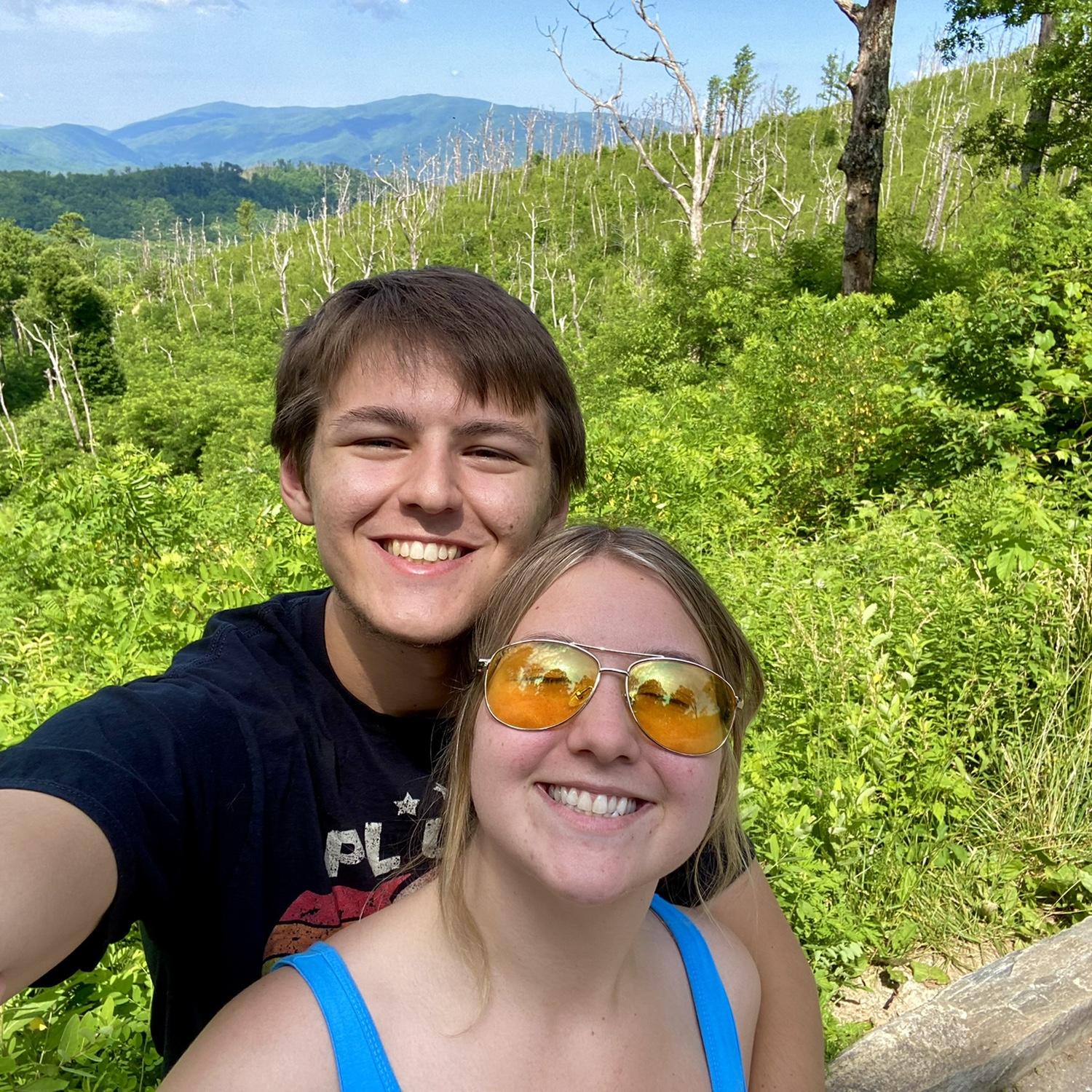 Hiking in the Smokey Mountains: June 2022