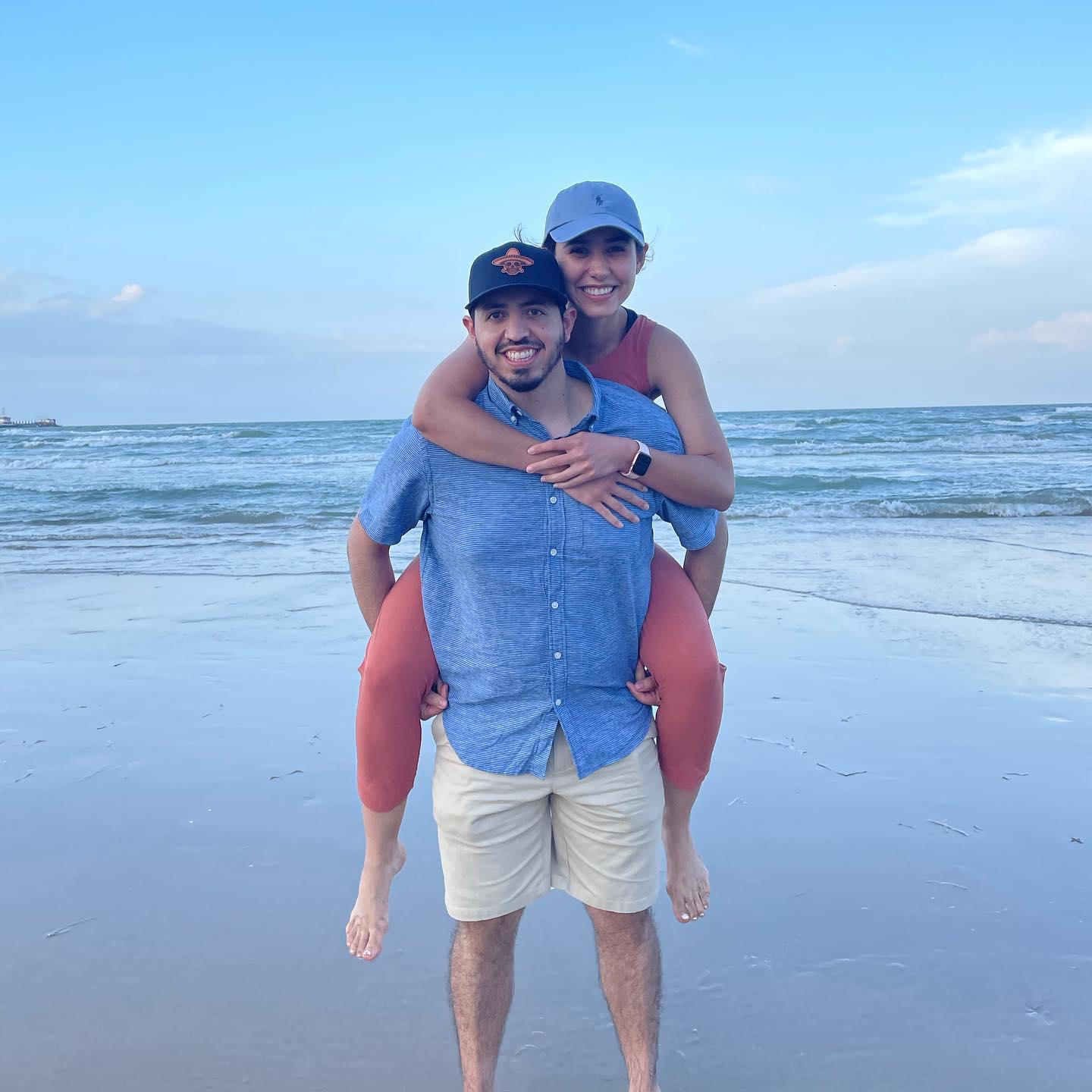 The Wedding Website of Carolina Herrera and Zach Henry