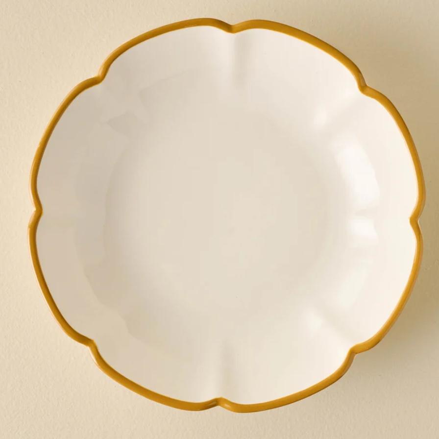 Luna Scalloped Pasta Bowl