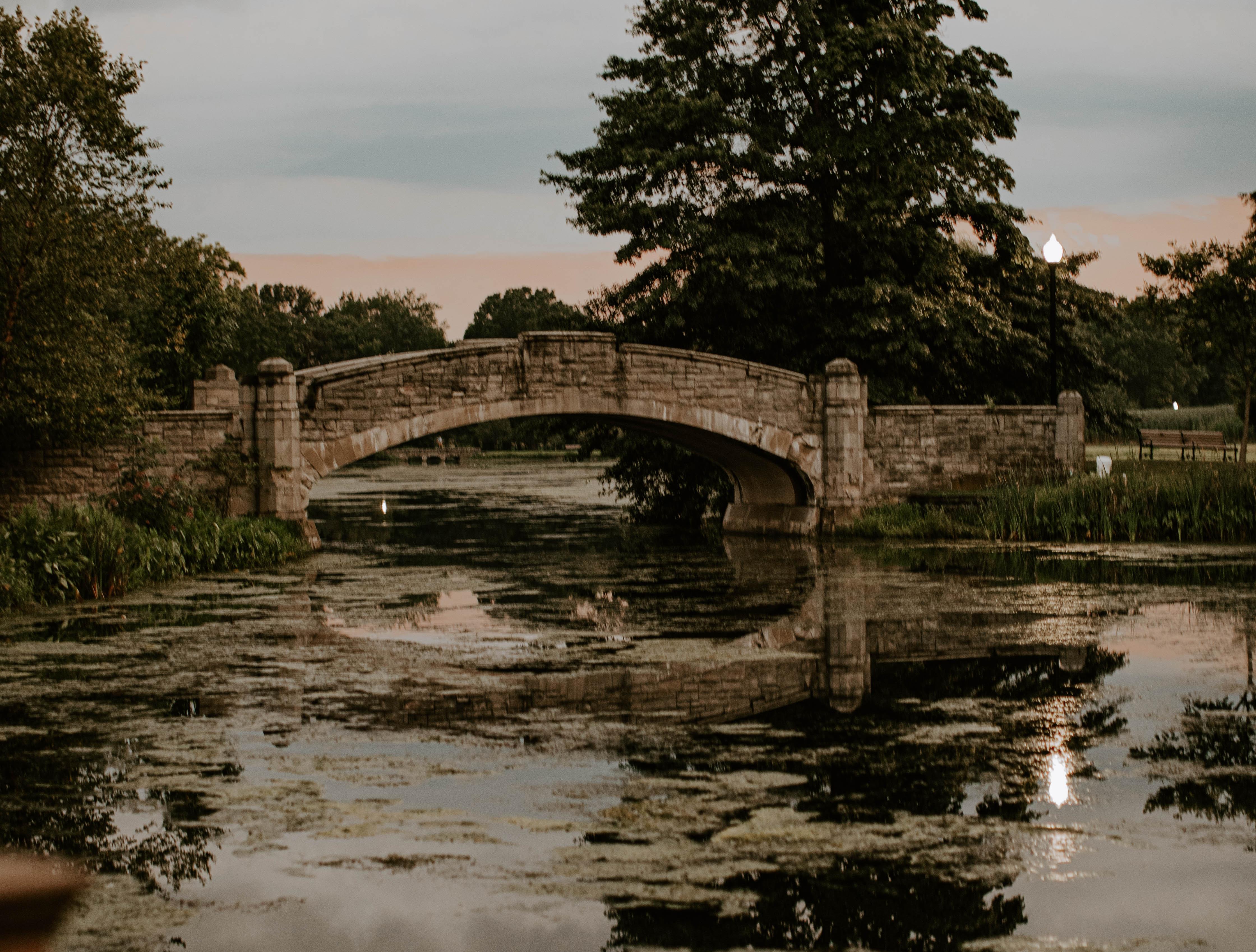 The Wedding Website of Amanda Budney and Ramon Villalobos