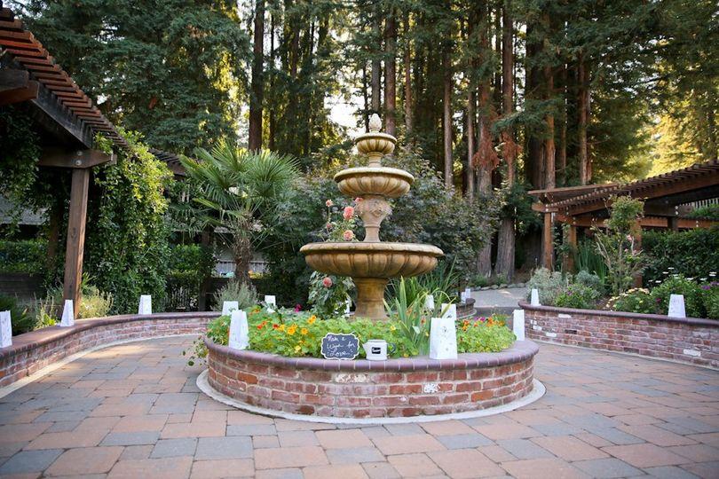 The Wedding Website of Danielle Roske and Alex Simoes-McArtor