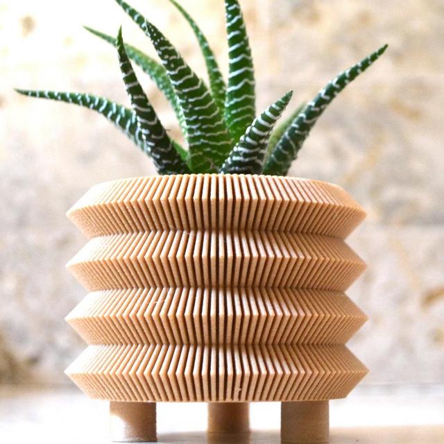 Wood Japanese "PAGODA" Planter