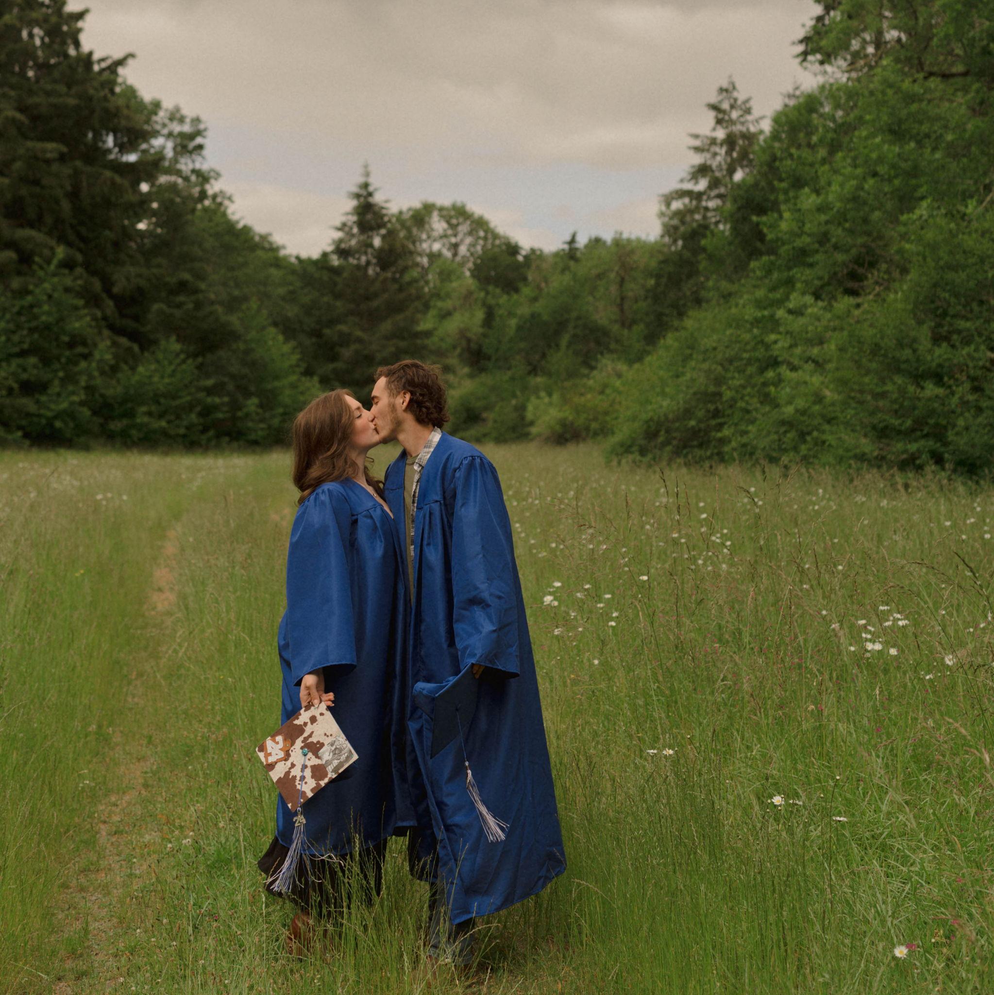 Logan and Savannah got to graduate together! This time in their lives was so special! Beautiful graduation photos!