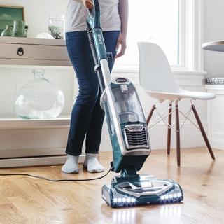 Rotator Powered Lift-Away Speed Upright Vacuum