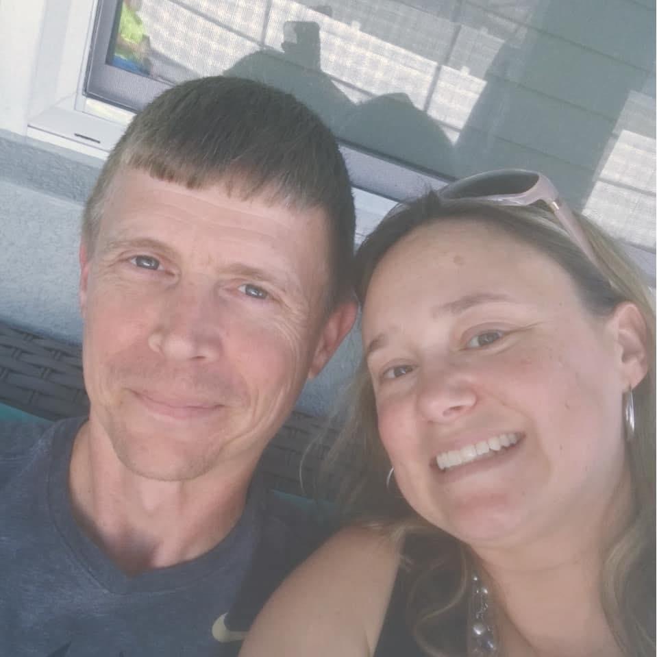 Chillin by the pool - May 26, 2019