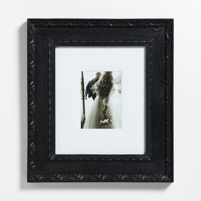 Edinburgh Black Wood 5x7 Wall Picture Frame with Interchangeable Mats