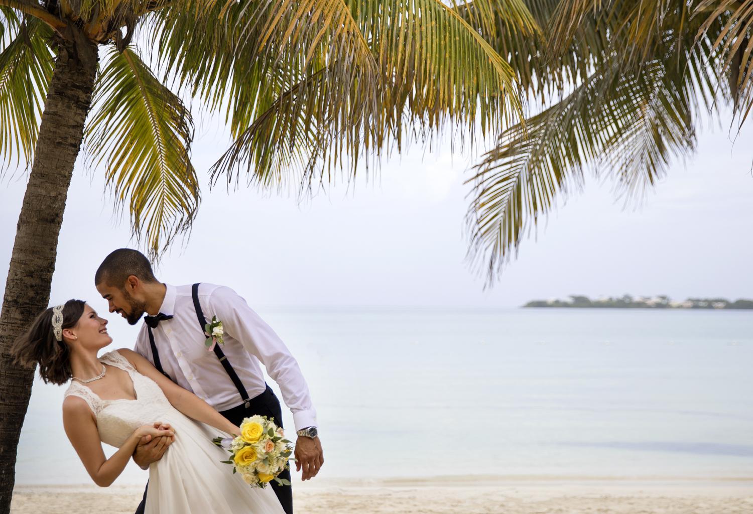 The Wedding Website of Roxanne Edmund and Isaac Buckman