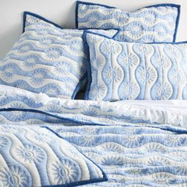 Nelly Icon Matelassé Quilt (Queen Size)