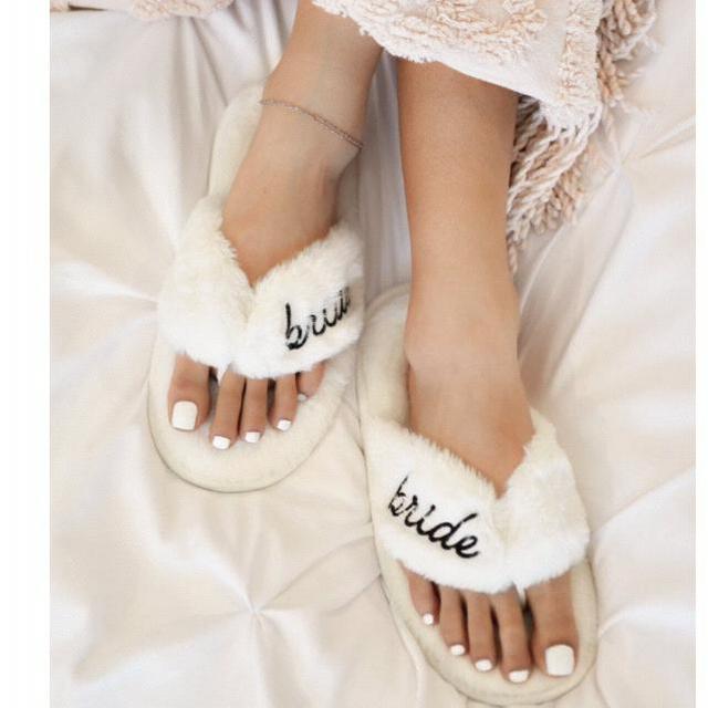 Wedding Slippers Bride Slippers Bridal Shower Gift Cute Bride to Be Gifts Wedding Gift for Bride Getting Ready Honeymoon Gifts (EB3394WD)