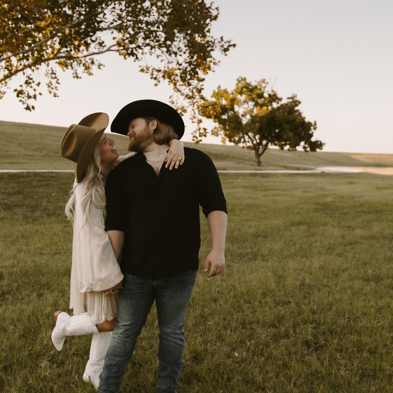 ENGAGEMENT PIC FUN!