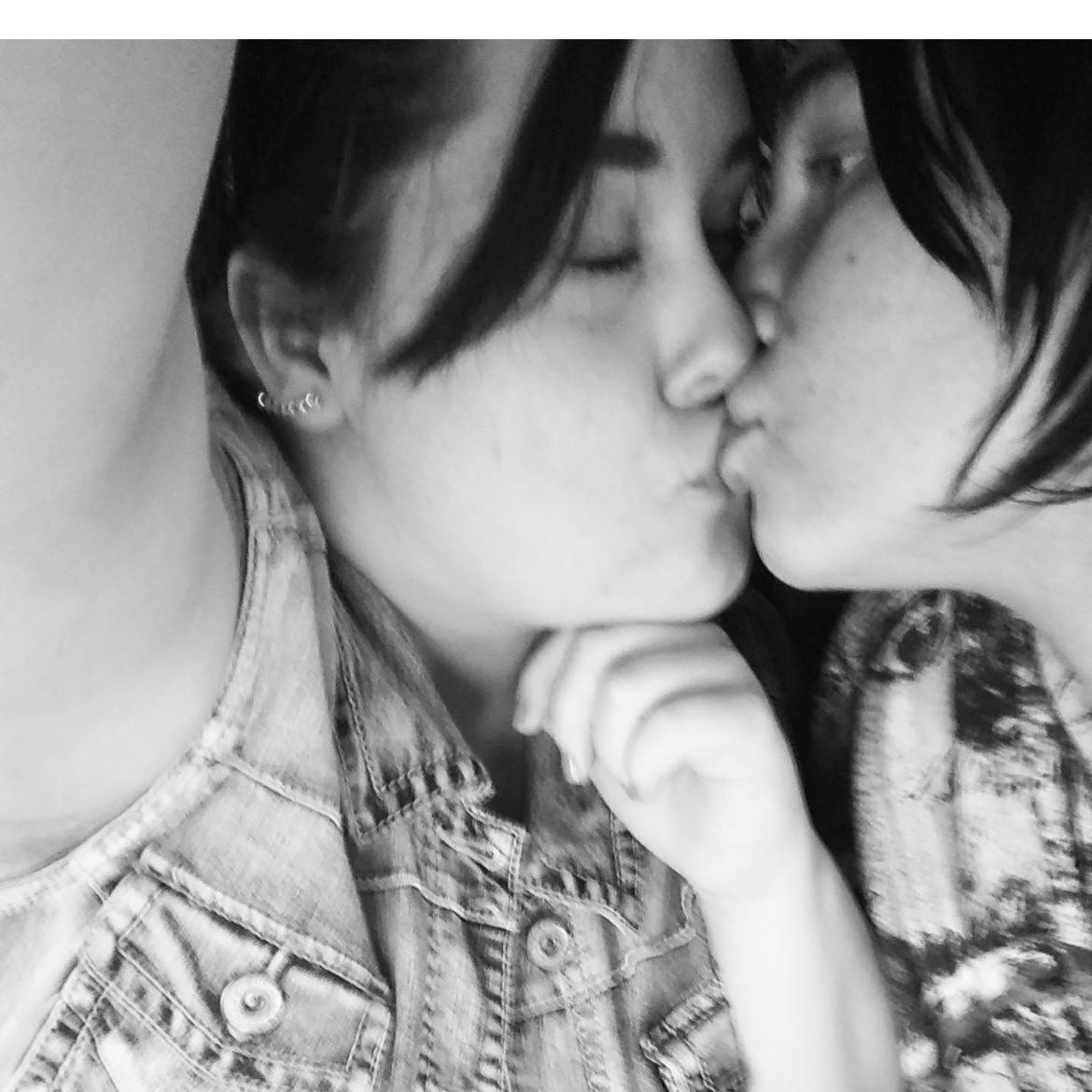 One kiss. One love.❤️