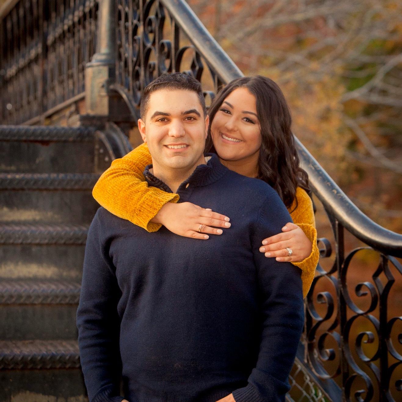 Engagement Photos • Faith Dugan Photography •